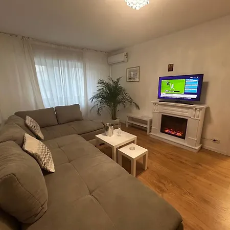 Aviatiei -mall Promenada-semineu -self Check-in&out Apartment *