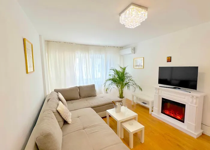 Aviatiei -mall Promenada-semineu -self Check-in&out Apartment