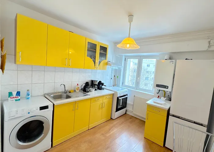 Apartment Aviatiei -mall Promenada-semineu -self Check-in&out *