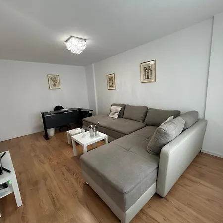 Apartmán Aviatiei -mall Promenada-fireplace -self Check In,floor 3