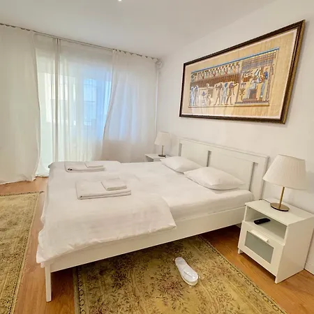 Aviatiei -mall Promenada-fireplace -self Check In,floor 3 Apartmán *