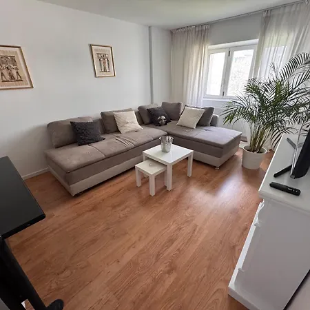 Apartmán Aviatiei -mall Promenada-fireplace -self Check In,floor 3