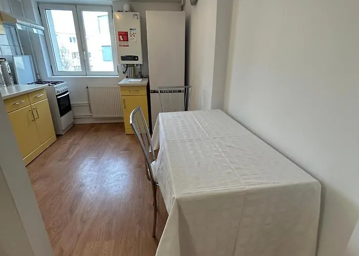 Aviatiei -mall Promenada-semineu -self Check-in And Out Apartment *