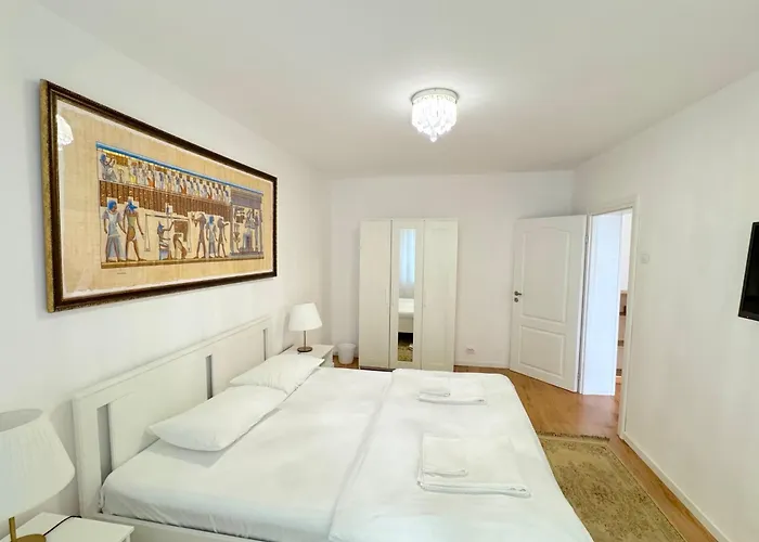Aviatiei -mall Promenada-semineu -self Check-in And Out Apartment *