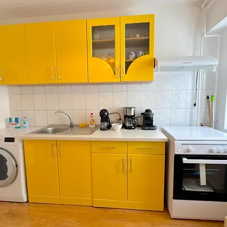 Aviatiei -mall Promenada-semineu *