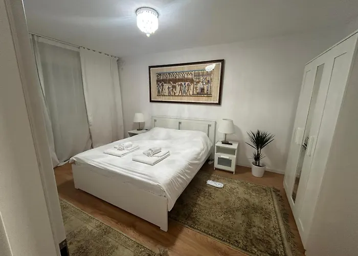 Aviatiei -mall Promenada-semineu -self Check-in And Out Bukarest