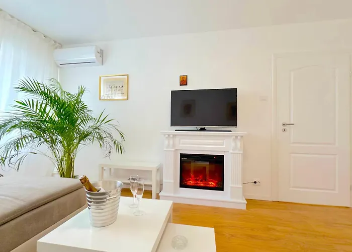 Aviatiei -mall Promenada-semineu -self Check-in And Out